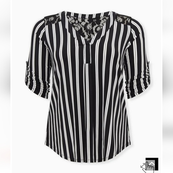 Torrid Studio Knit Lake Yoke Harper Top Size 3 - Picture 1 of 13